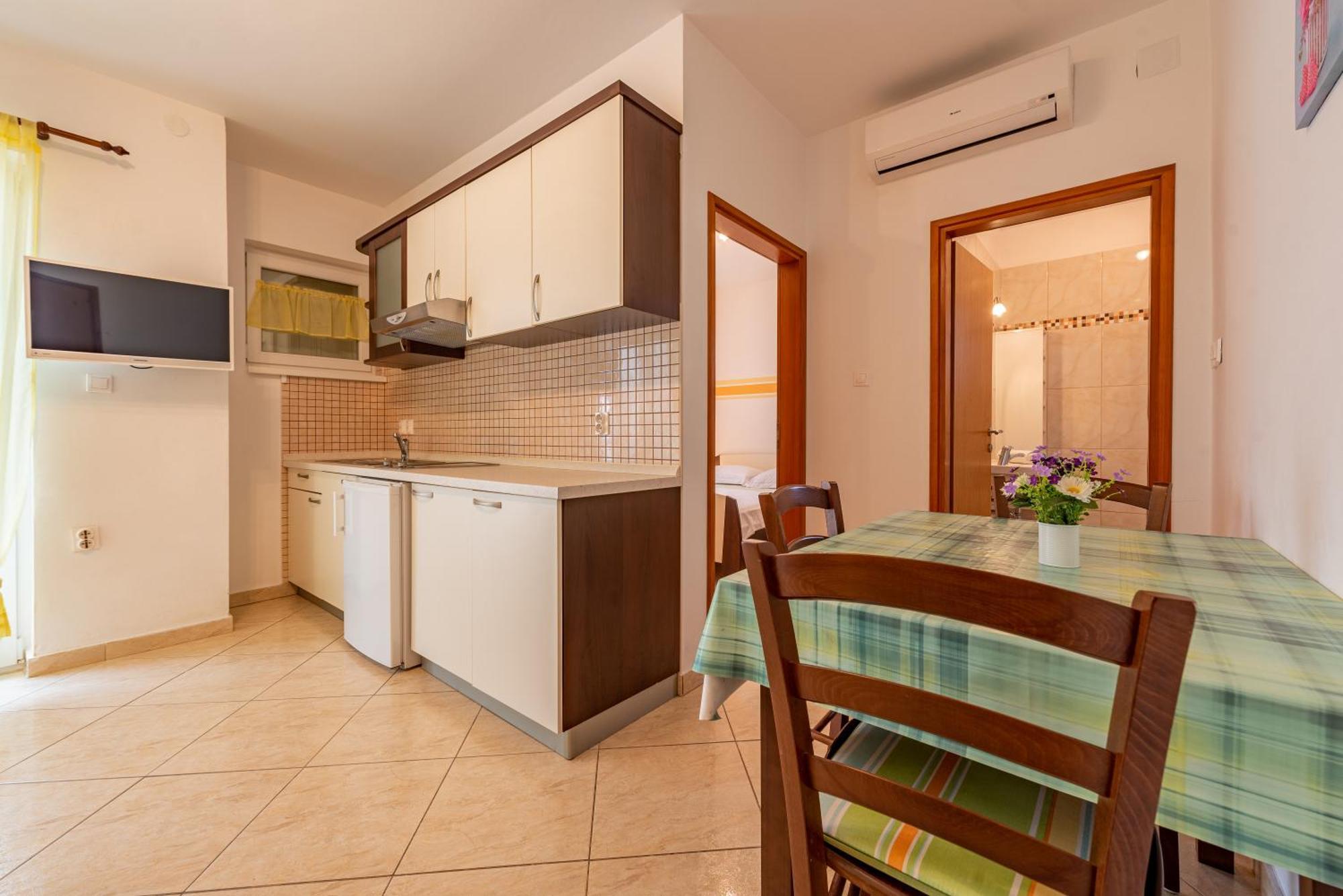דירות Ražanac Haus Toni מראה חיצוני תמונה