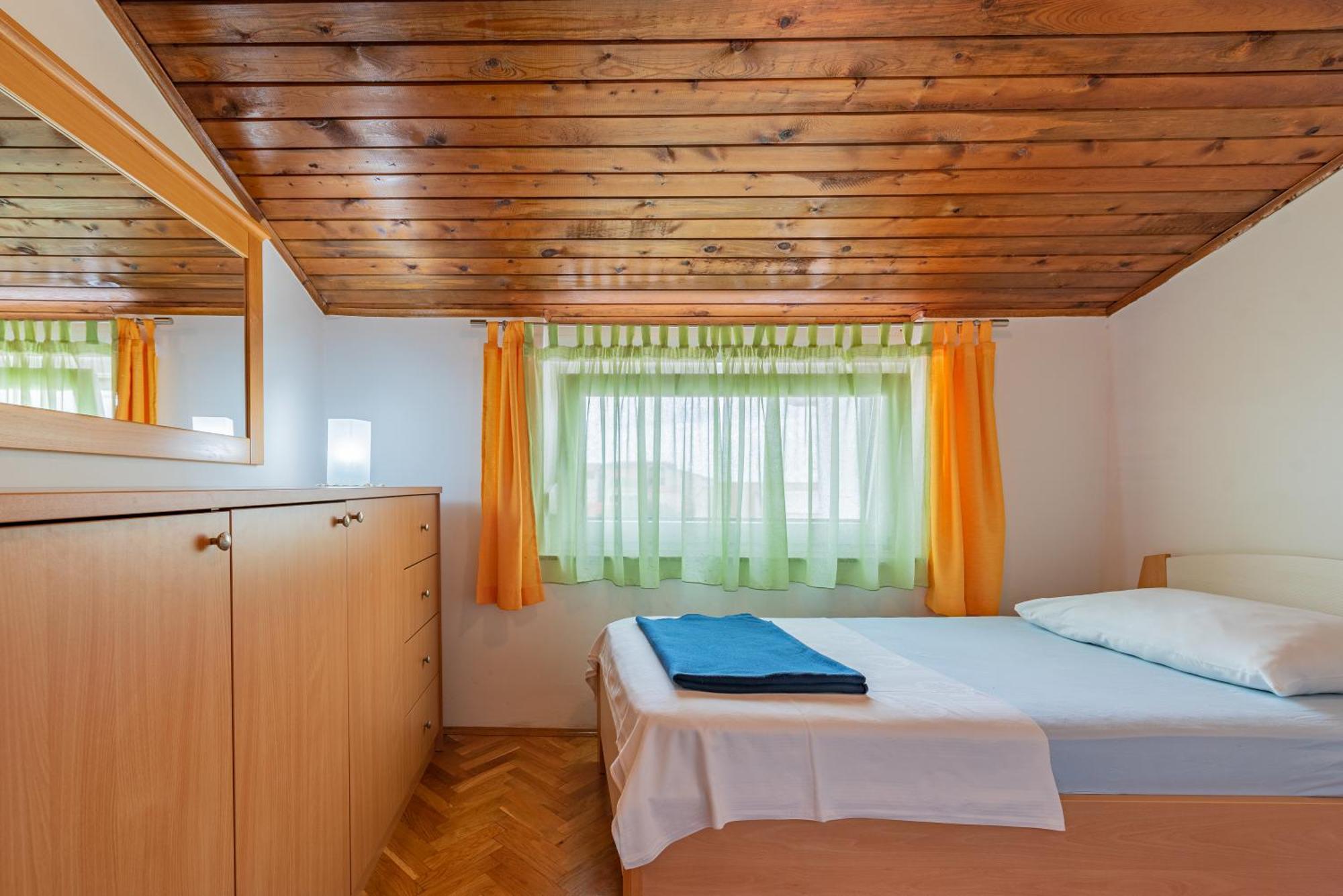 דירות Ražanac Haus Toni מראה חיצוני תמונה
